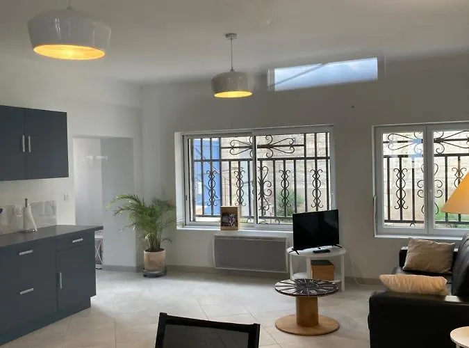 Appartement Cour Ancienne Abbaye Saint-Astier (Dordogne)